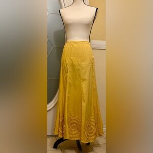 DANIEL K  US.A Embellished Skirt; Yellow; Large; Side zipper; NWOT.
